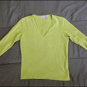 Sutton Studio V neck Top Size M